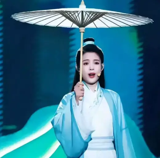 陳麗君為說錯話落淚道歉