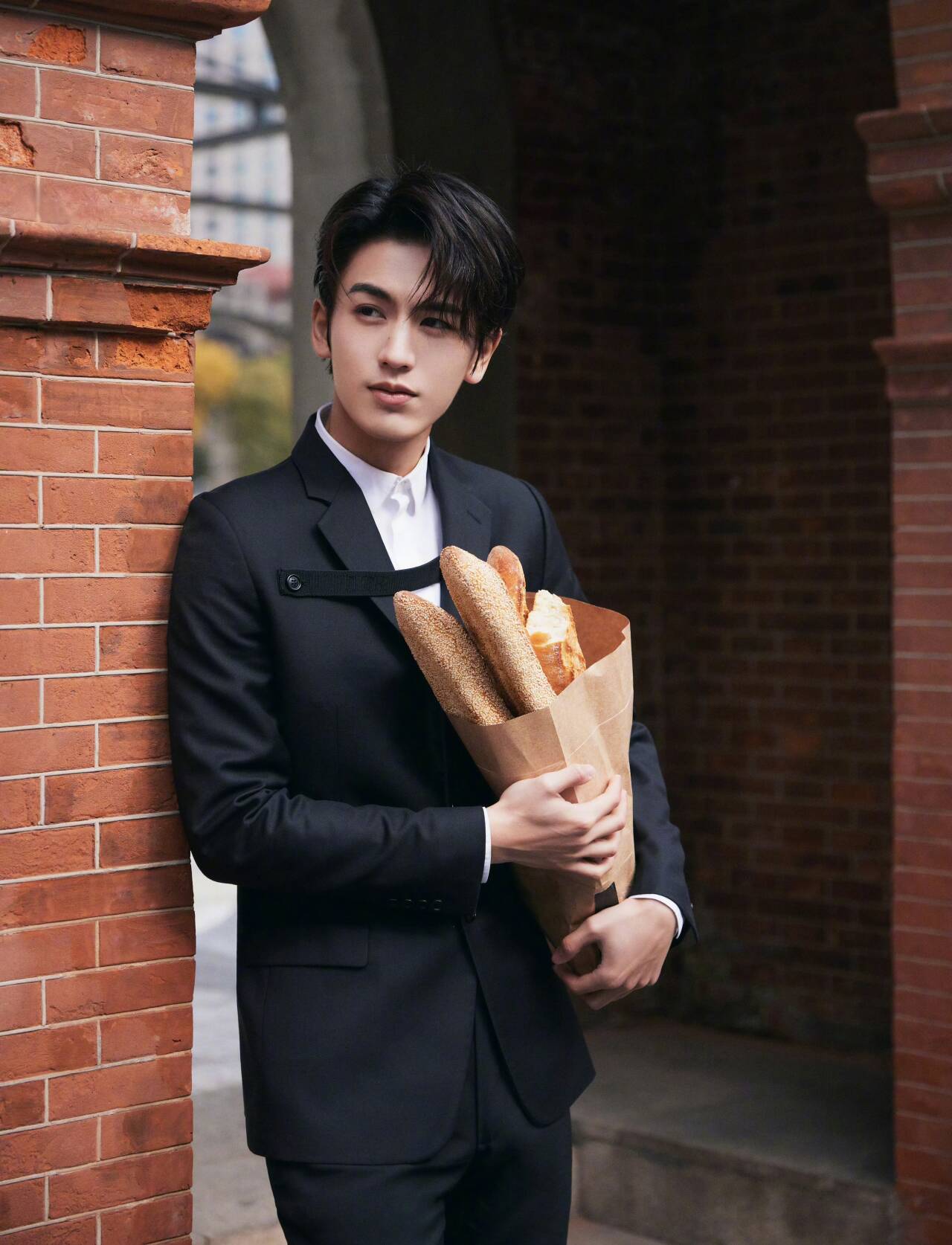 20b3e12fdffac8caab54cb3da6fb7186_720.png 張凌赫出席迪奧2022冬季男裝秀活動/壹號娛樂